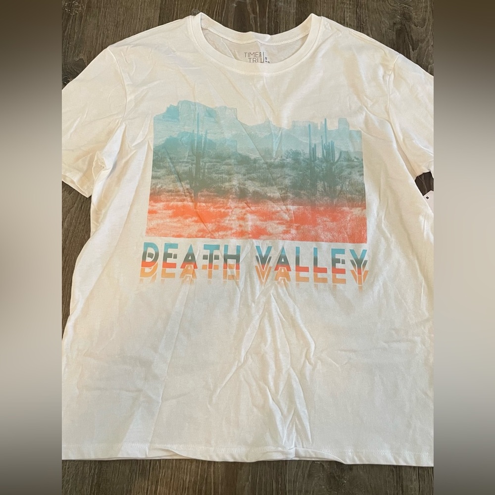 Graphic t shirt